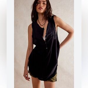 We The Free Poetic Tunic, S, NWOT, Black